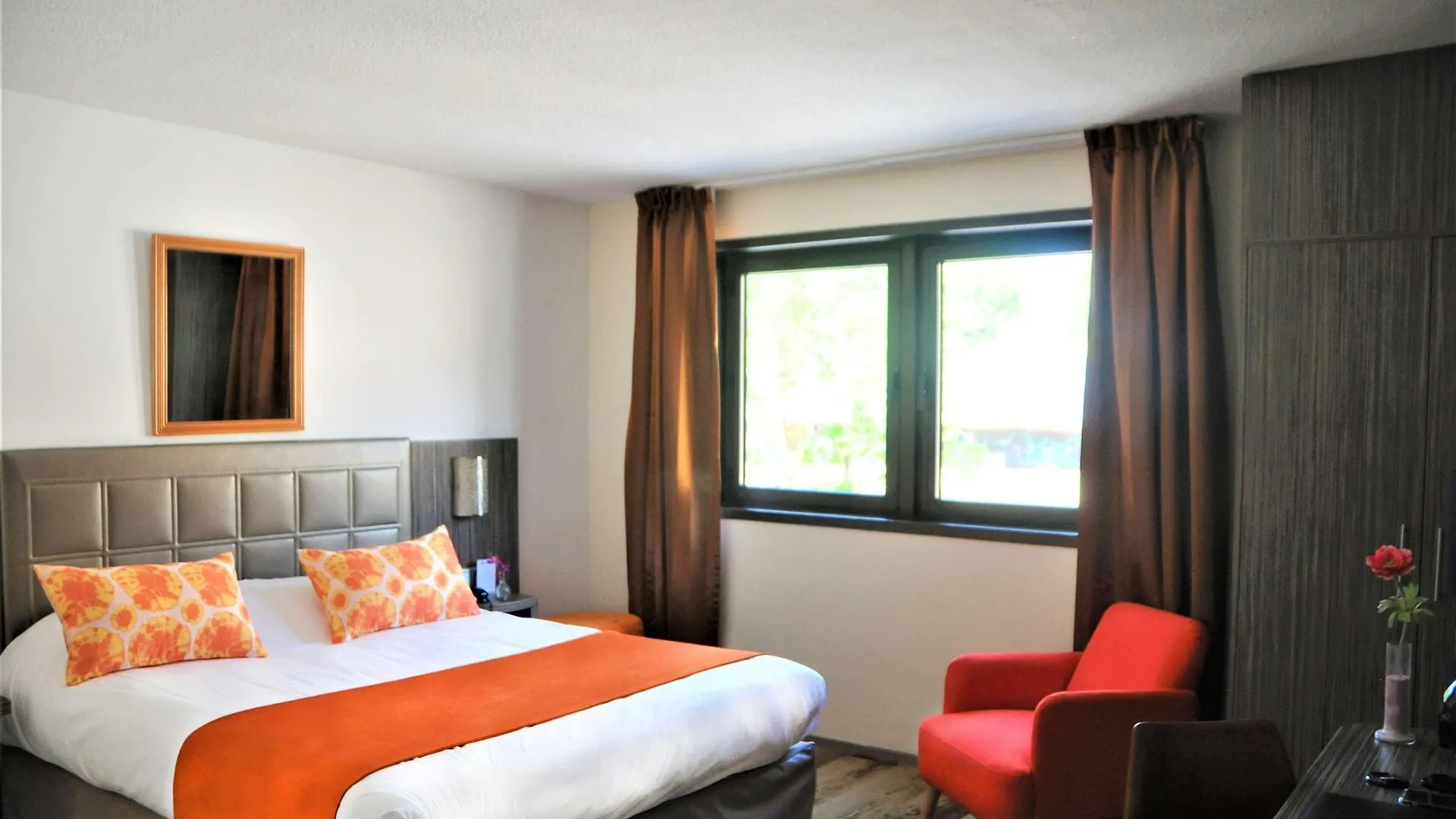 Hotel Atrium Arles Centre France