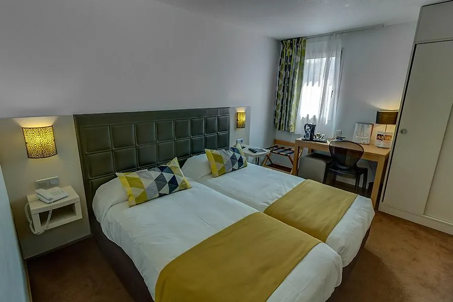 ***  Hotel Atrium Arles Centre France