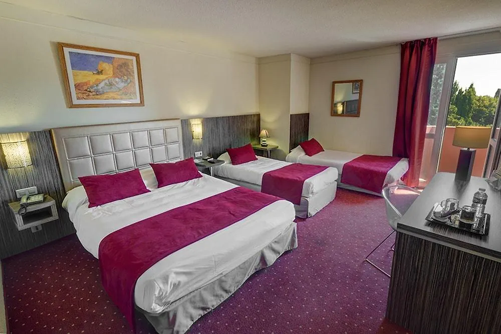 Hotel Atrium Arles Centre 3*,