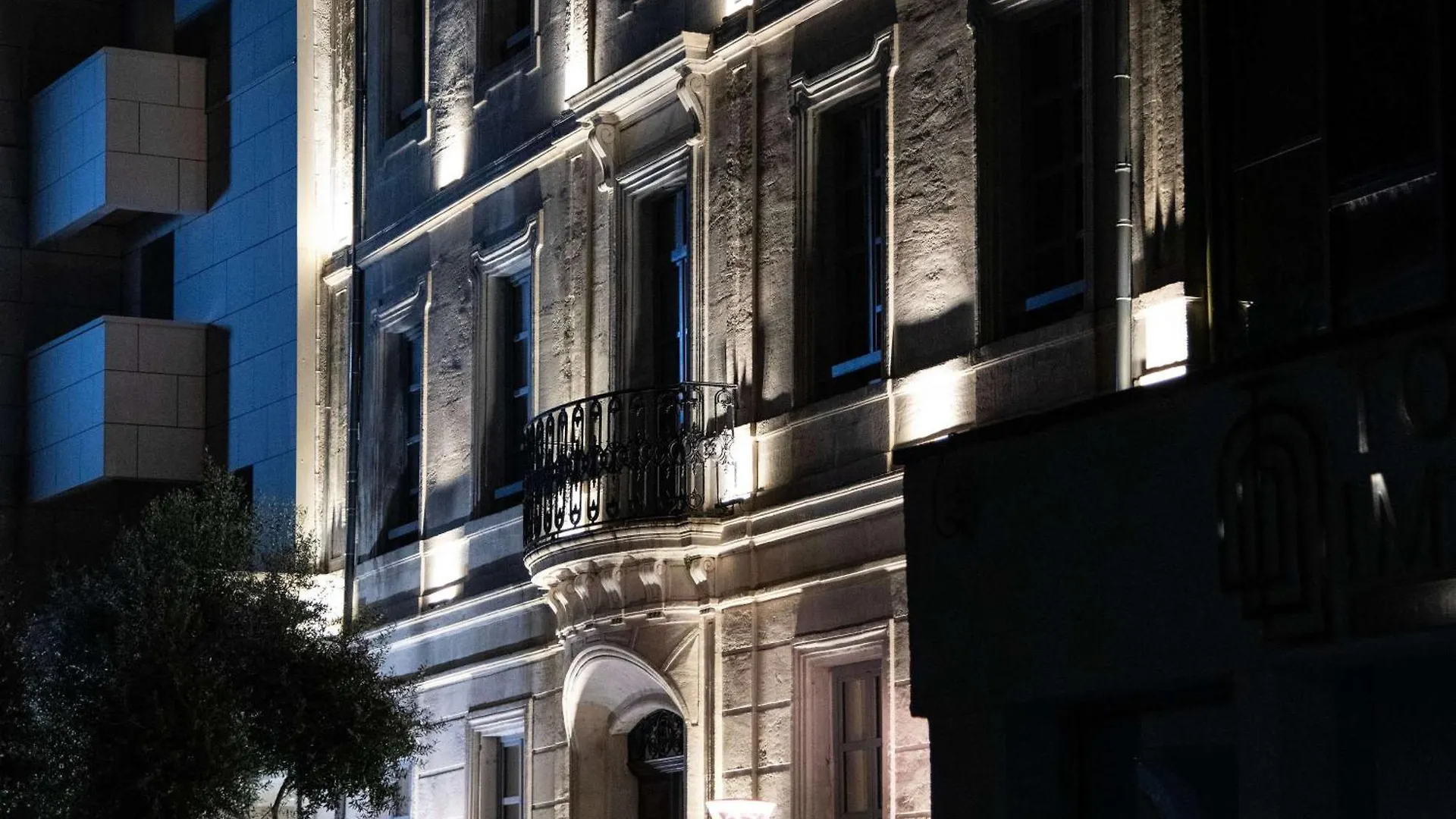 Hotel Atrium Arles Centre