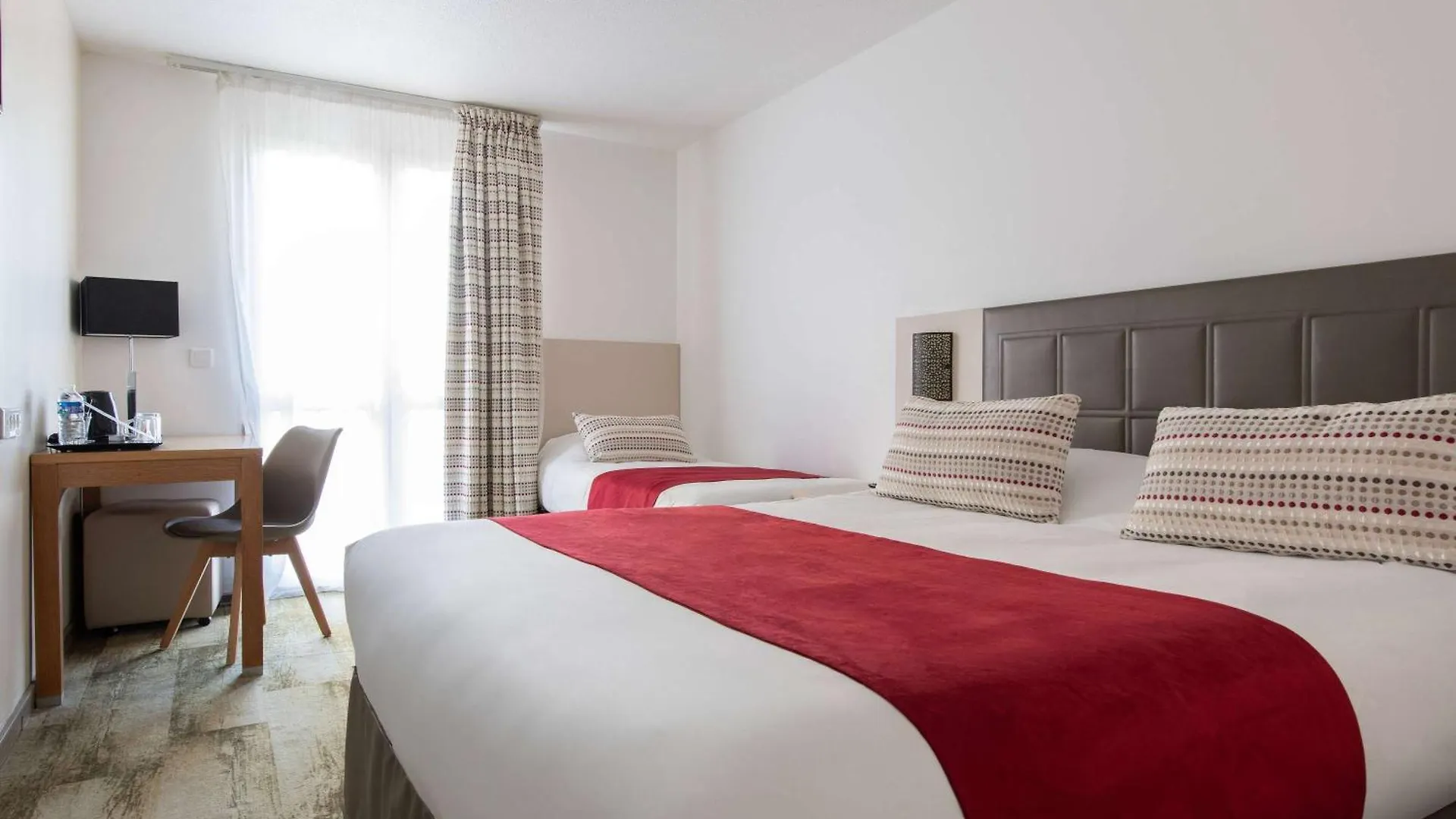 ***  Hotel Atrium Arles Centre France